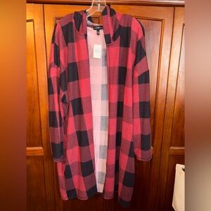 Derek Heart Red and Black Plaid Cape
